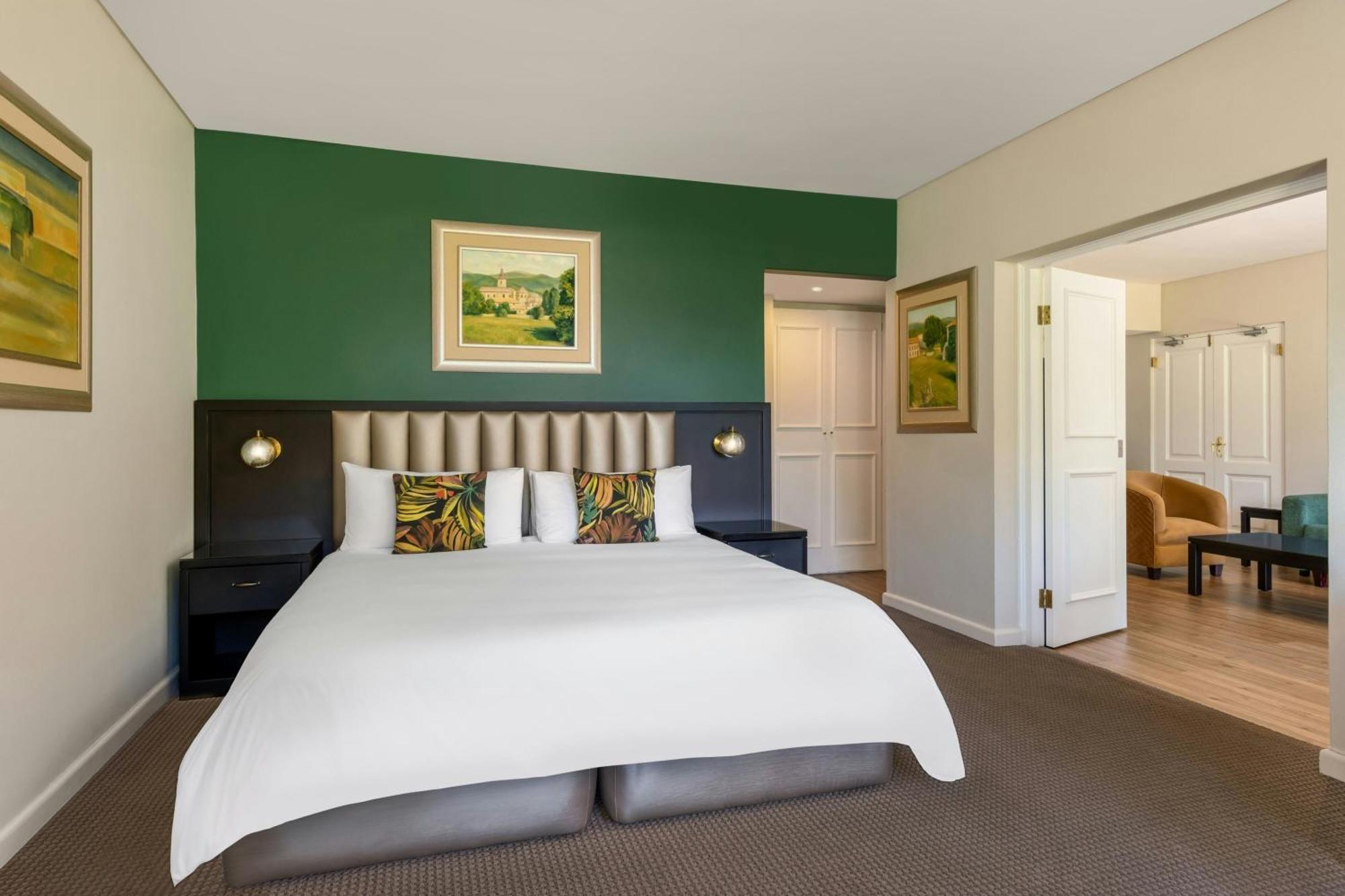 Lord Charles Hotel, Somerset West, A Tribute Portfolio Hotel Exterior photo